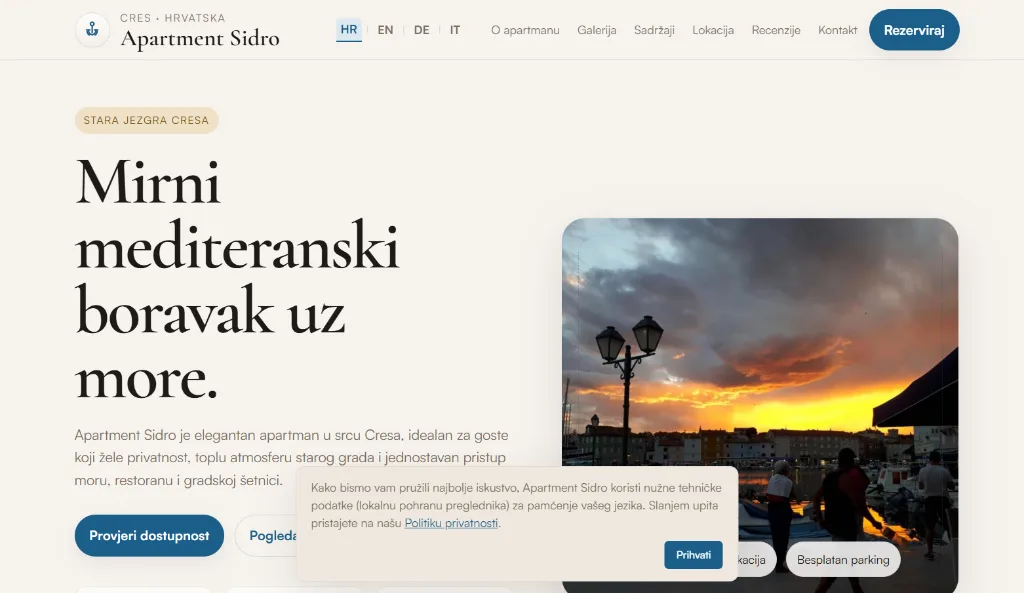 Početna stranica Apartment Sidro s elegantnim zaglavljem, jezičnim selektorom i diskretnim GDPR Cookie bannerom na dnu